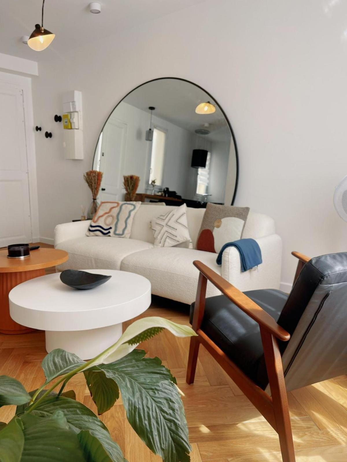 Exclusive Flat By Luxuio - Nearby Eiffel Tower Apartment ปารีส ภายนอก รูปภาพ