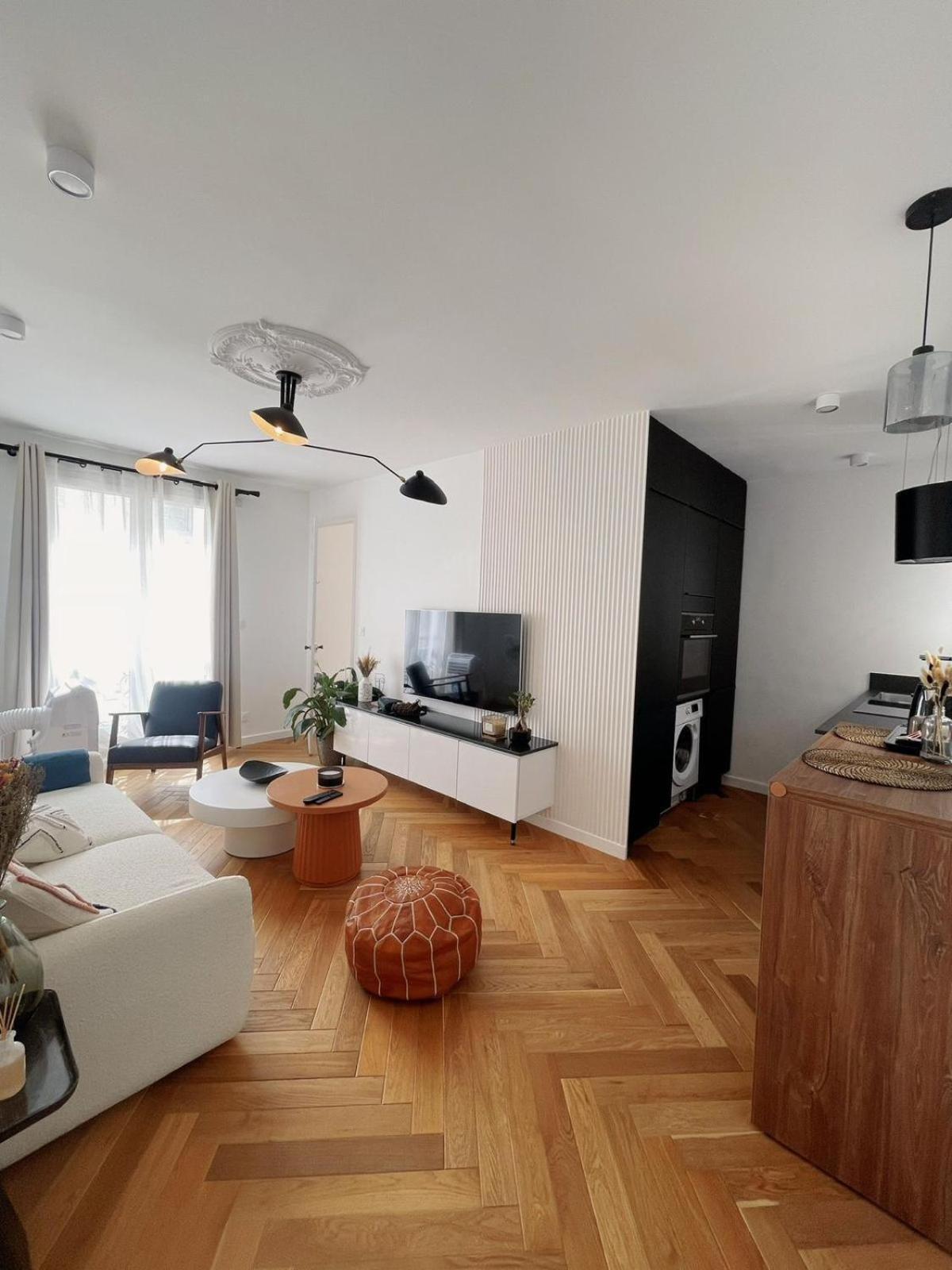 Exclusive Flat By Luxuio - Nearby Eiffel Tower Apartment ปารีส ภายนอก รูปภาพ