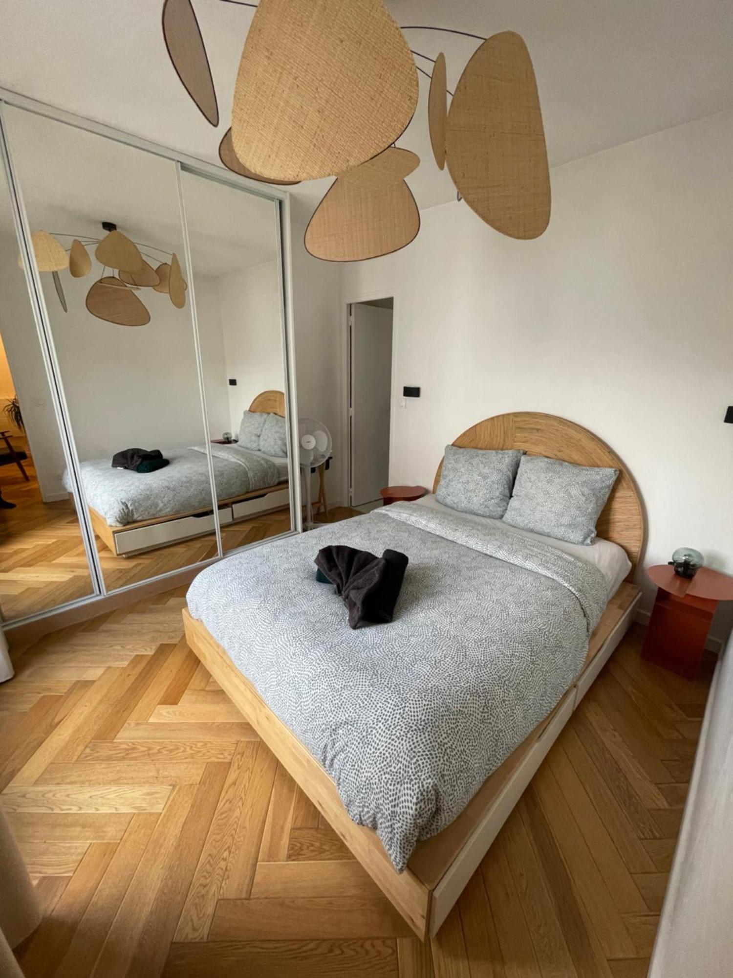 Exclusive Flat By Luxuio - Nearby Eiffel Tower Apartment ปารีส ภายนอก รูปภาพ