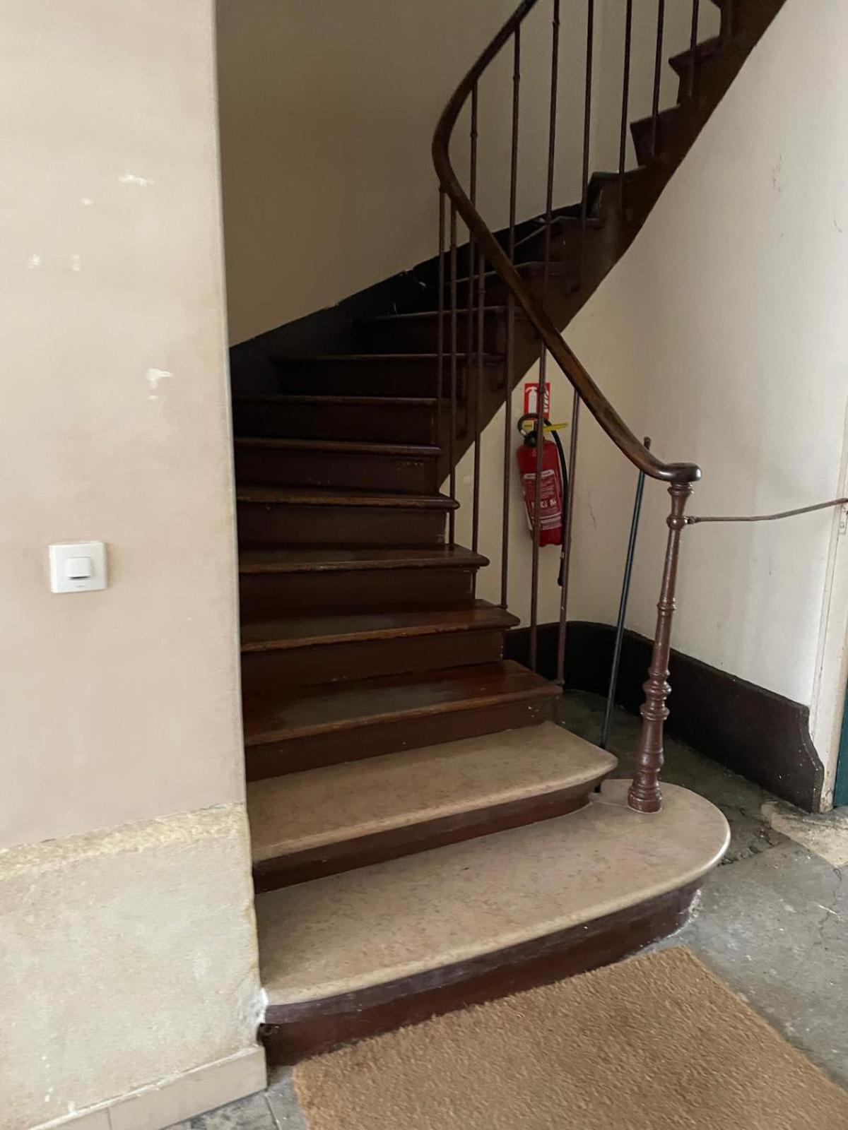 Exclusive Flat By Luxuio - Nearby Eiffel Tower Apartment ปารีส ภายนอก รูปภาพ